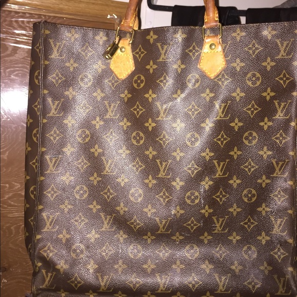 Authentic Vintage Louis Vuitton **Authentic - Picture 2 of 5